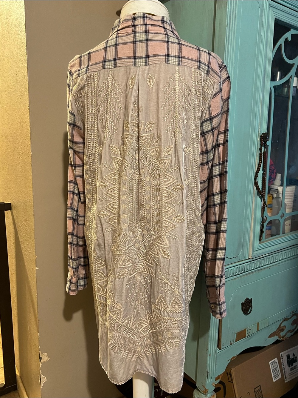 Johnny Was 3J Workshop Plaid  Velvet Back Embroidered Tunic Top ShSize Medium M